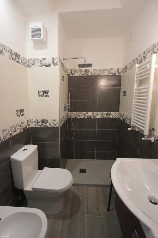 Hotel Francesca Varazze Esterno foto